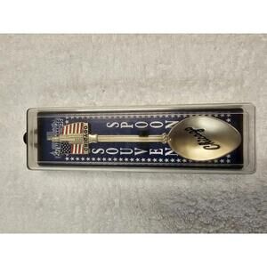 Chicago Souvenir Spoon with American Flag and Skyline Design